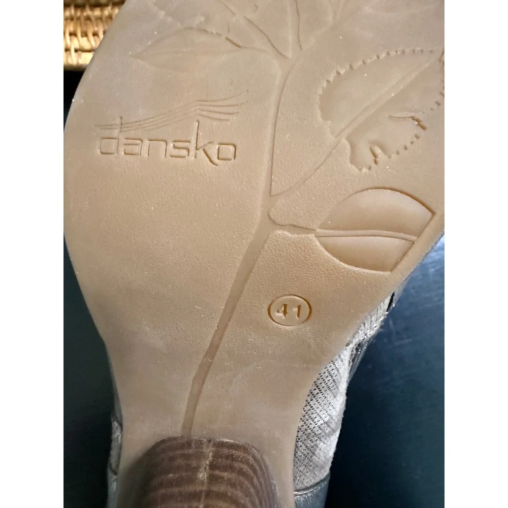 Dansko Women Taupe Leather Metallic Bronze Zip Ankle Bootie Shootie 41 3511